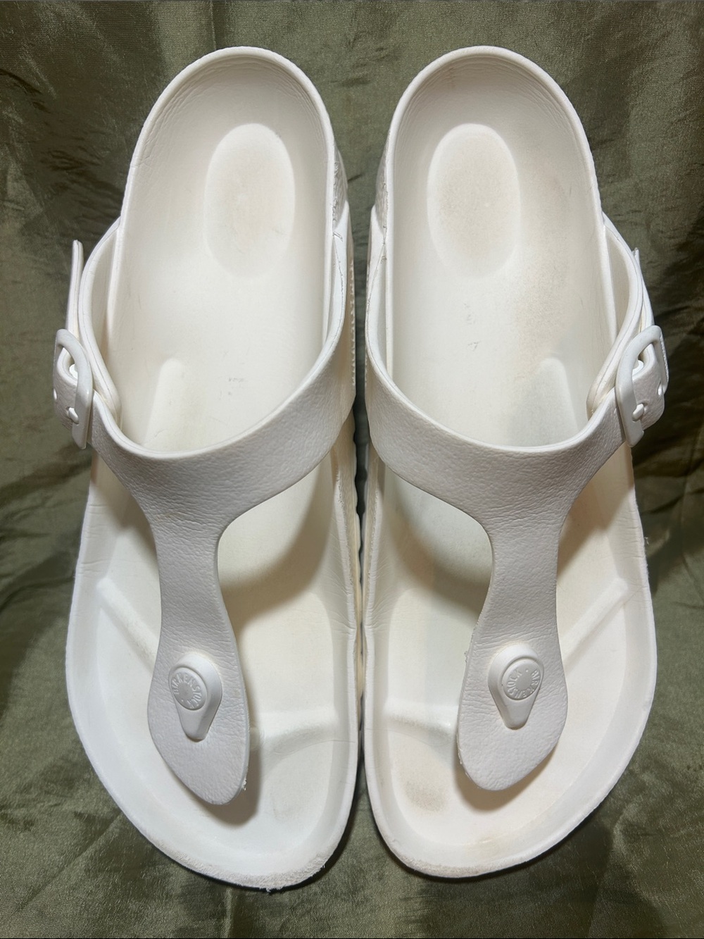 Birkenstock Gizeh Essentials Sandals in good condition.  Women’s size 39 - Picture 6 of 6